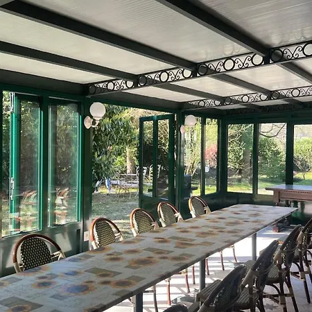 La Del Bed & Breakfast