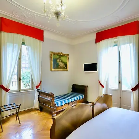 La Del Bed & Breakfast