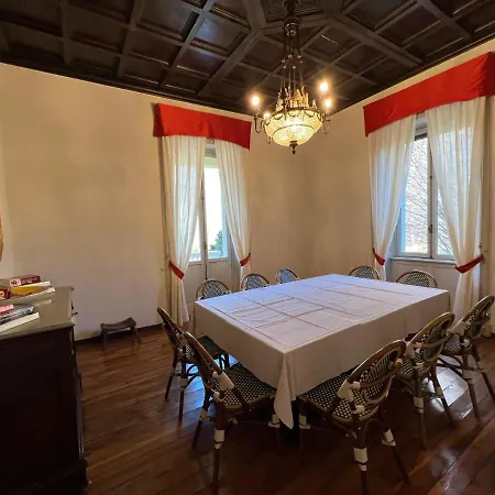 La Del Bed & Breakfast